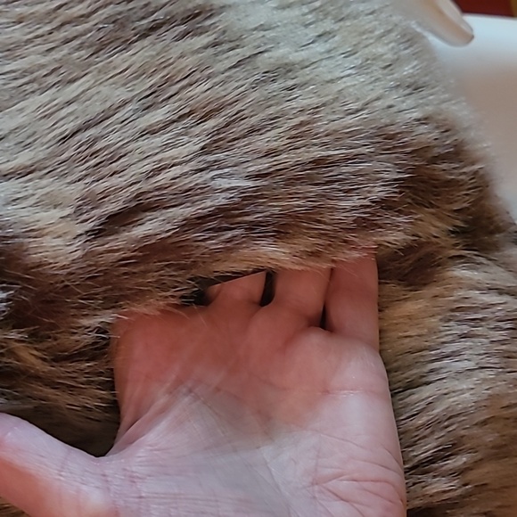 Faux Fur Reversible Vest with Pockets Brown Size XL Zip Up, Pockets - Picture 3 of 10